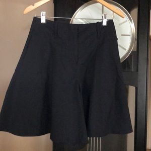 COS navy skort size 4